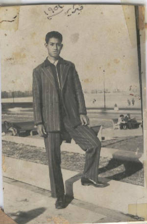 farooq5.jpg